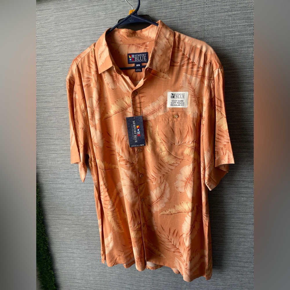 Newport Orange Feather-Print Short Sleeve Button-Down Shirt